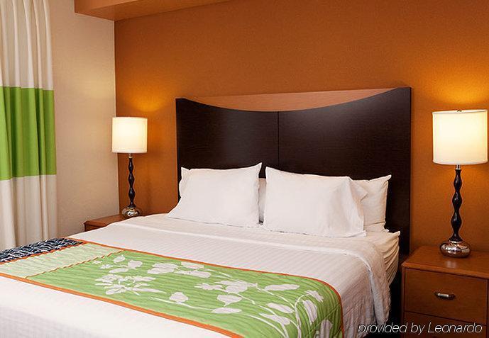 Fairfield Inn & Suites Des Moines Airport Szoba fotó